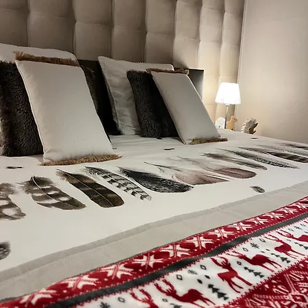 Le De Marguerite Chalet *